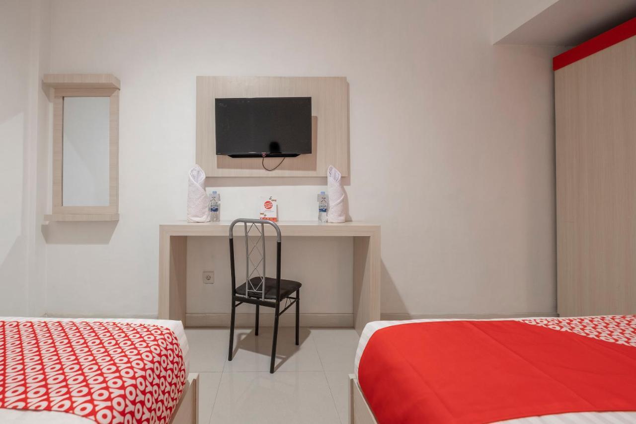 Oyo 1633 Hotel Darma Nusantara 3 Mandai Екстериор снимка