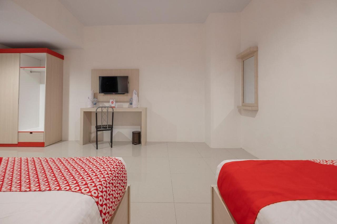 Oyo 1633 Hotel Darma Nusantara 3 Mandai Екстериор снимка