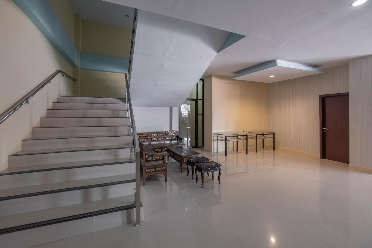 Oyo 1633 Hotel Darma Nusantara 3 Mandai Екстериор снимка